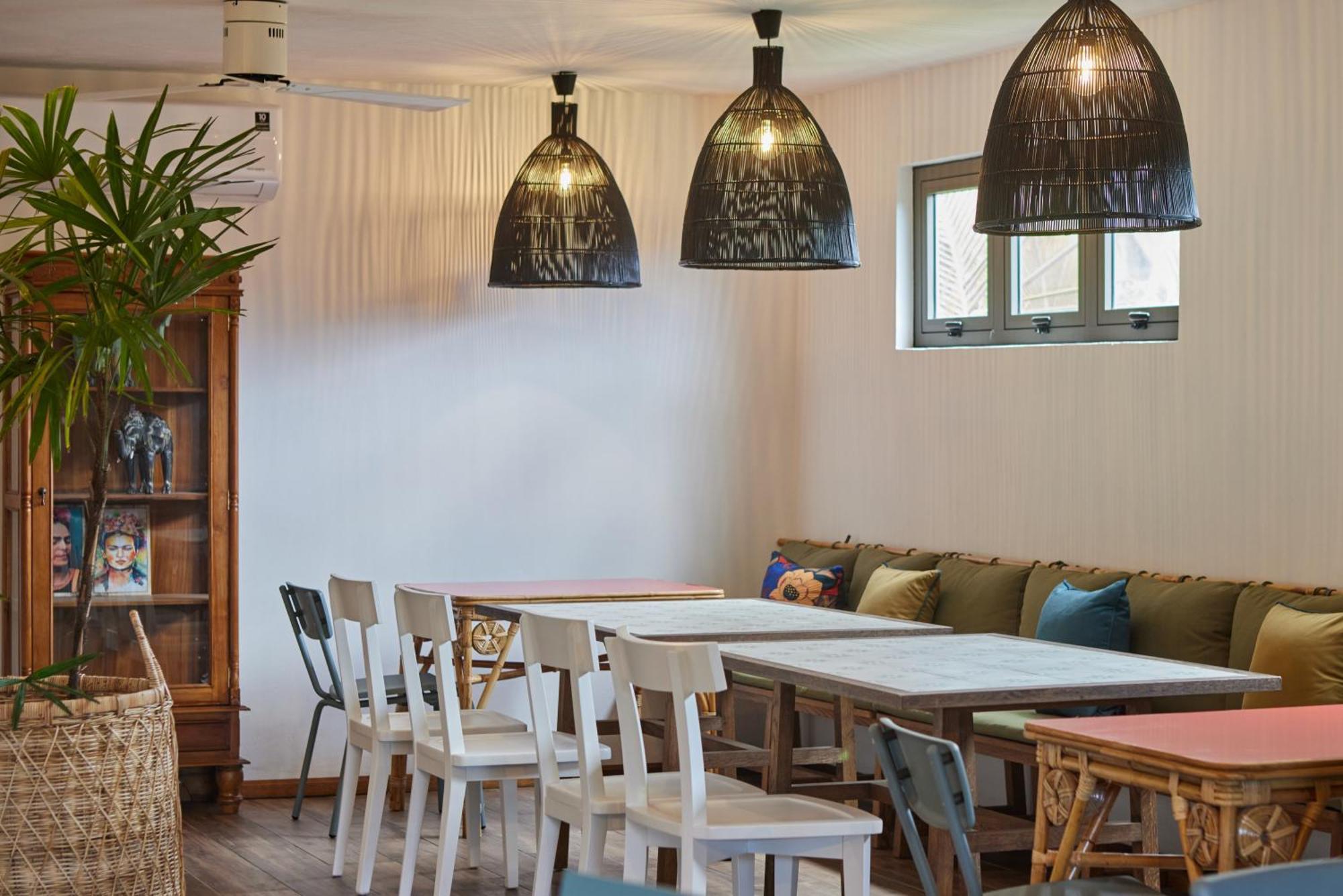 Zilwa Attitude Hotel Resort Grande Gaube Ngoại thất bức ảnh